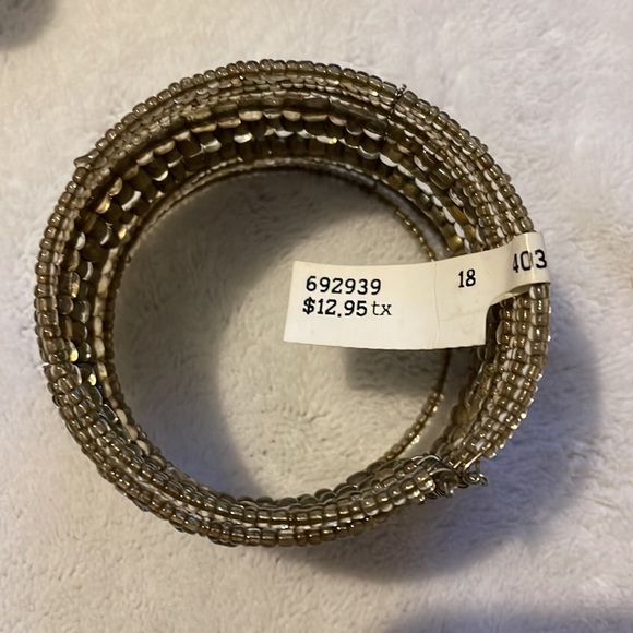 Braclet new with tags - Picture 3 of 3